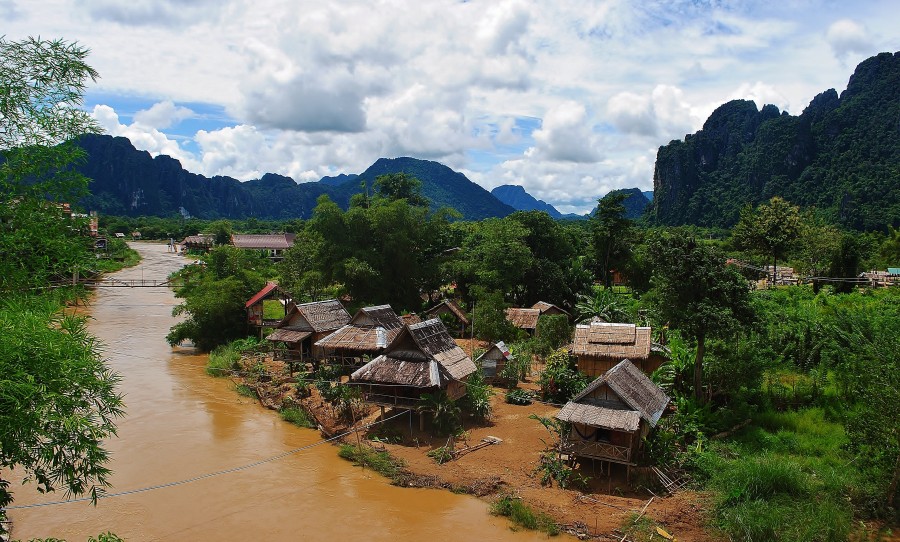 , Expedition to Laos 2011, Compass Travel Guide