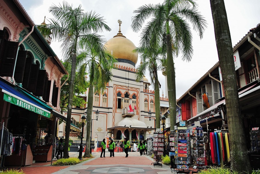 The Sultan Mosque in Kampong Glam. Singapore.
