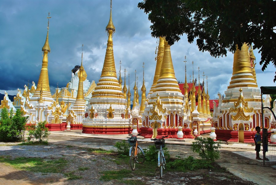 , Expedition to Burma (Myanmar) 2011, Compass Travel Guide